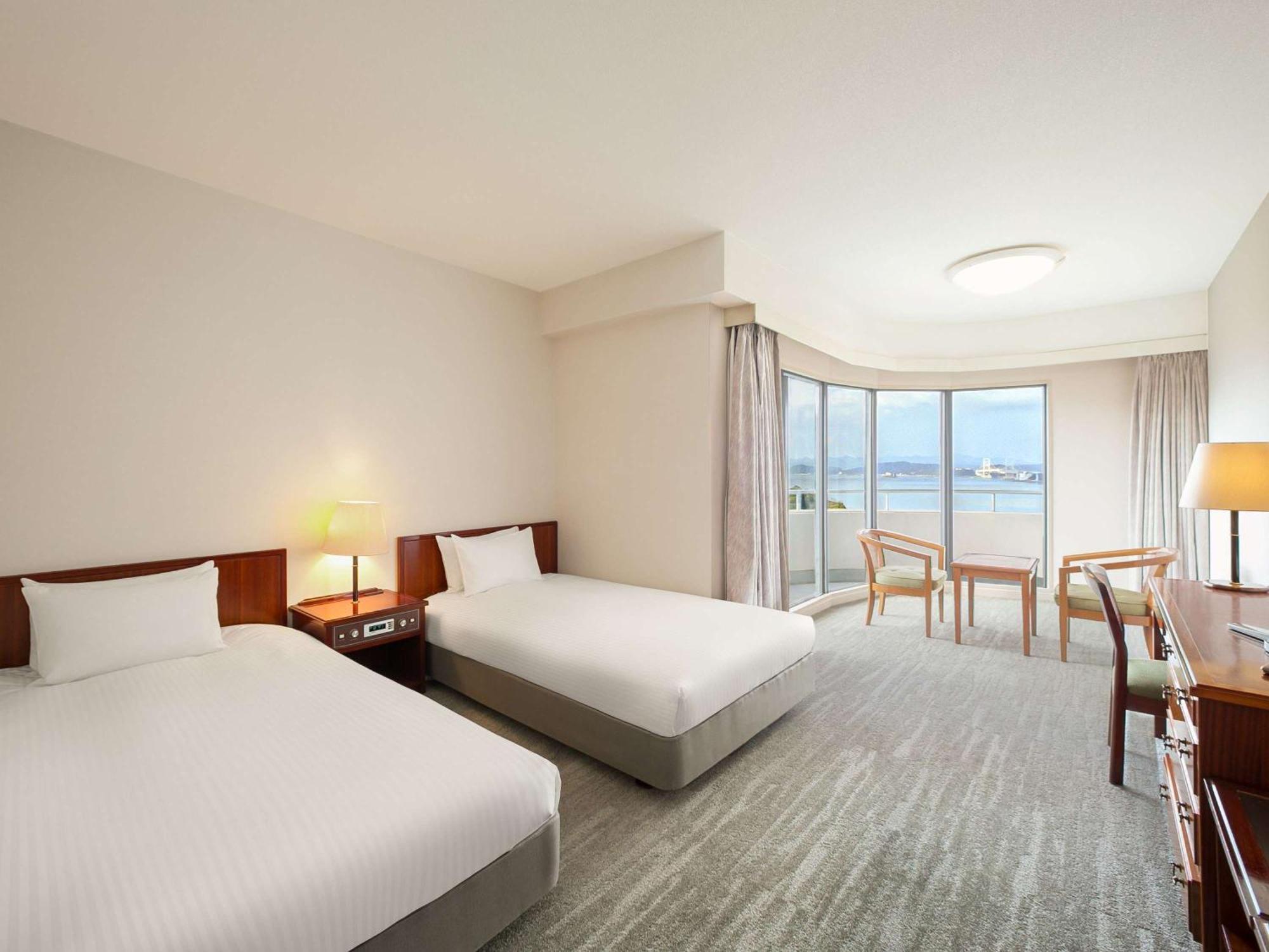 Grand Mercure Awaji Island Resort & Spa 南淡路市 外观 照片
